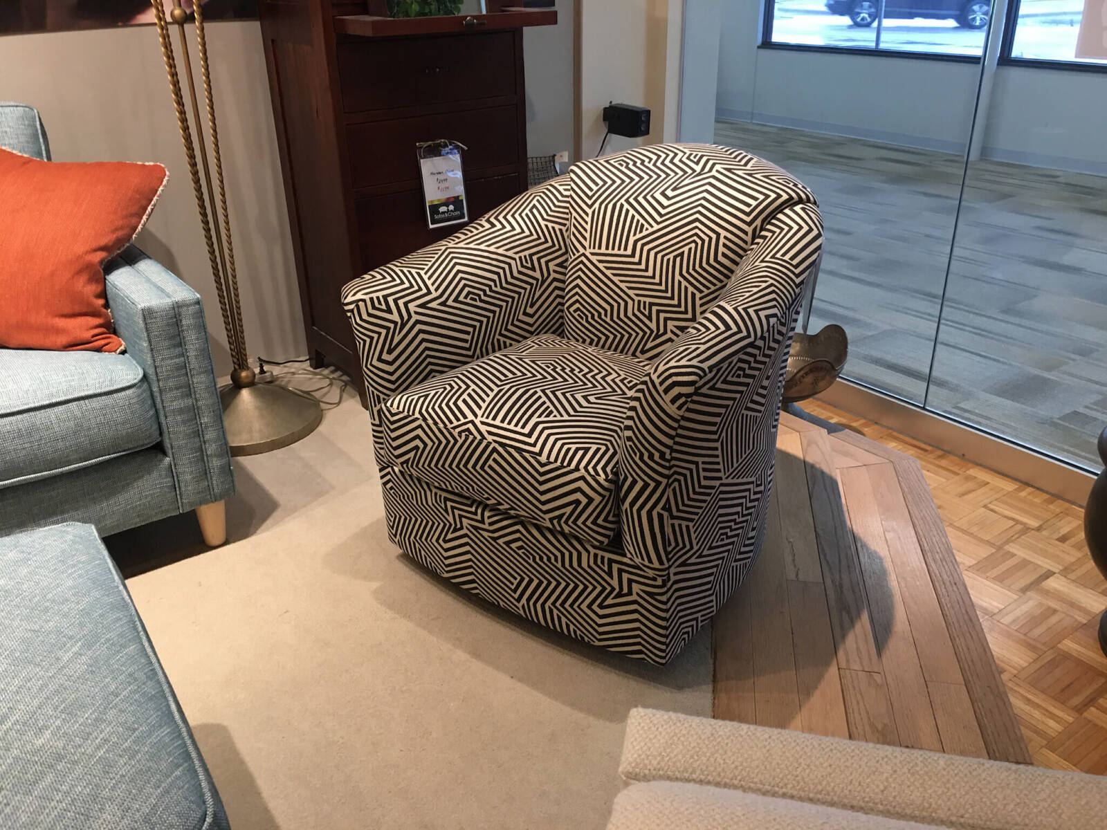 Sam Swivel Glider from Norwalk